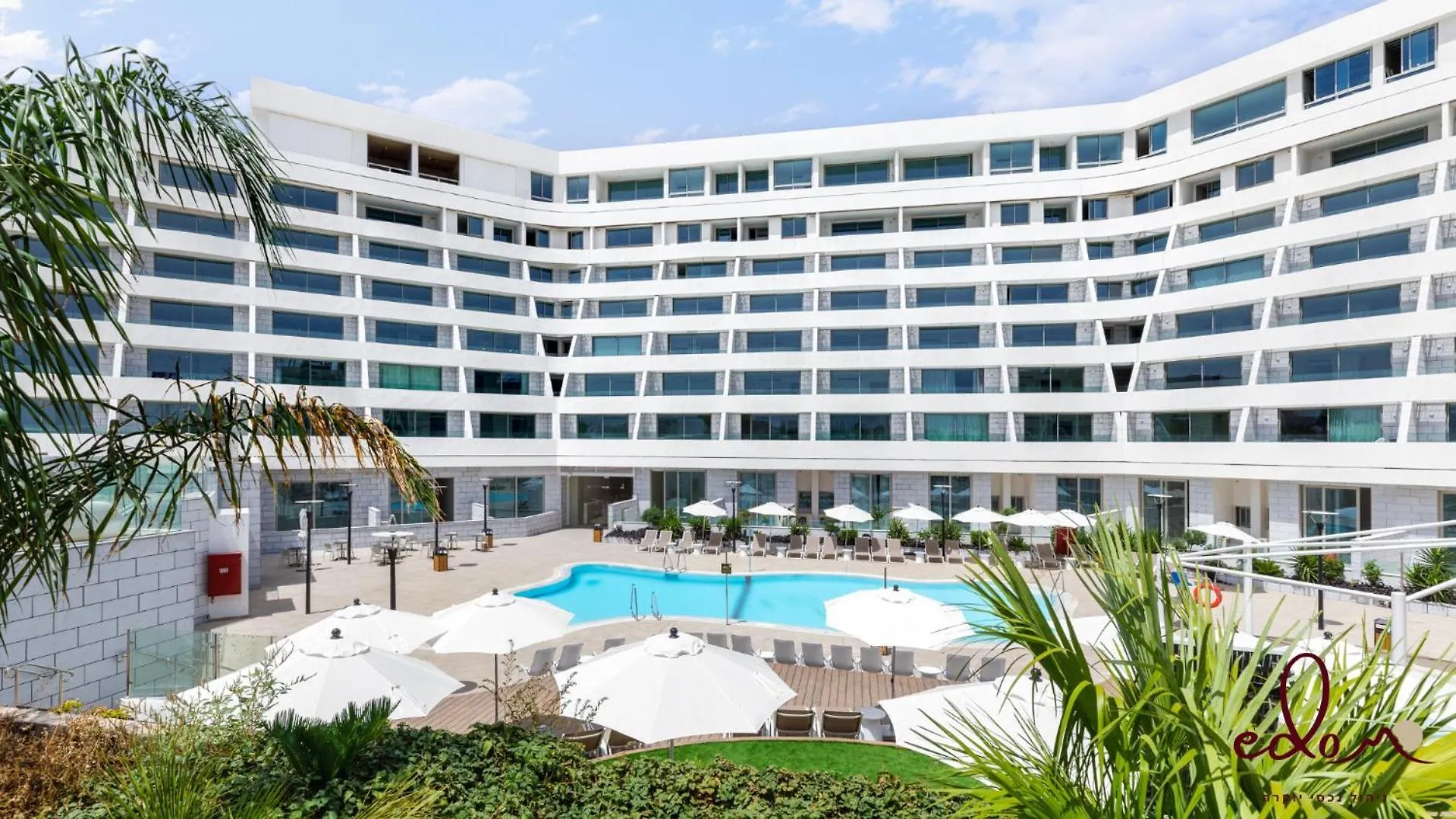 Apartment Big Studio With Balcony 100M From The Beach - By Edom Eilat Israel